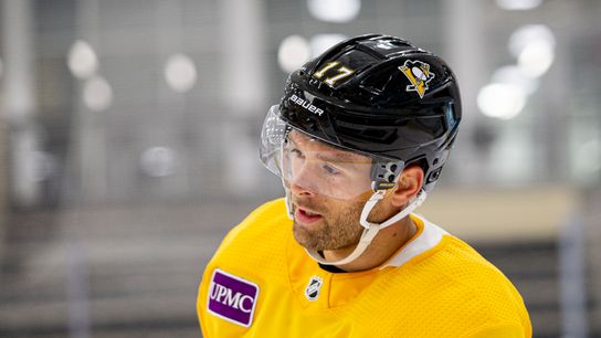 Rust flies home for injury evaluation taken in St. Louis (Penguins)