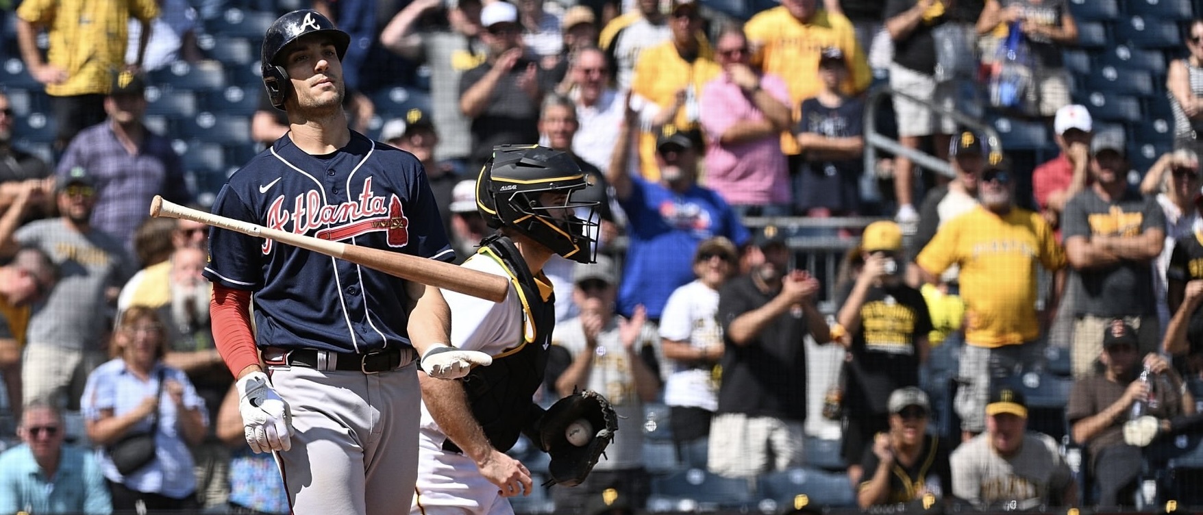 Pirates 3B Ke'Bryan Hayes snubbed by Fielding Bible, Bryan Reynolds a  Silver Slugger finalist