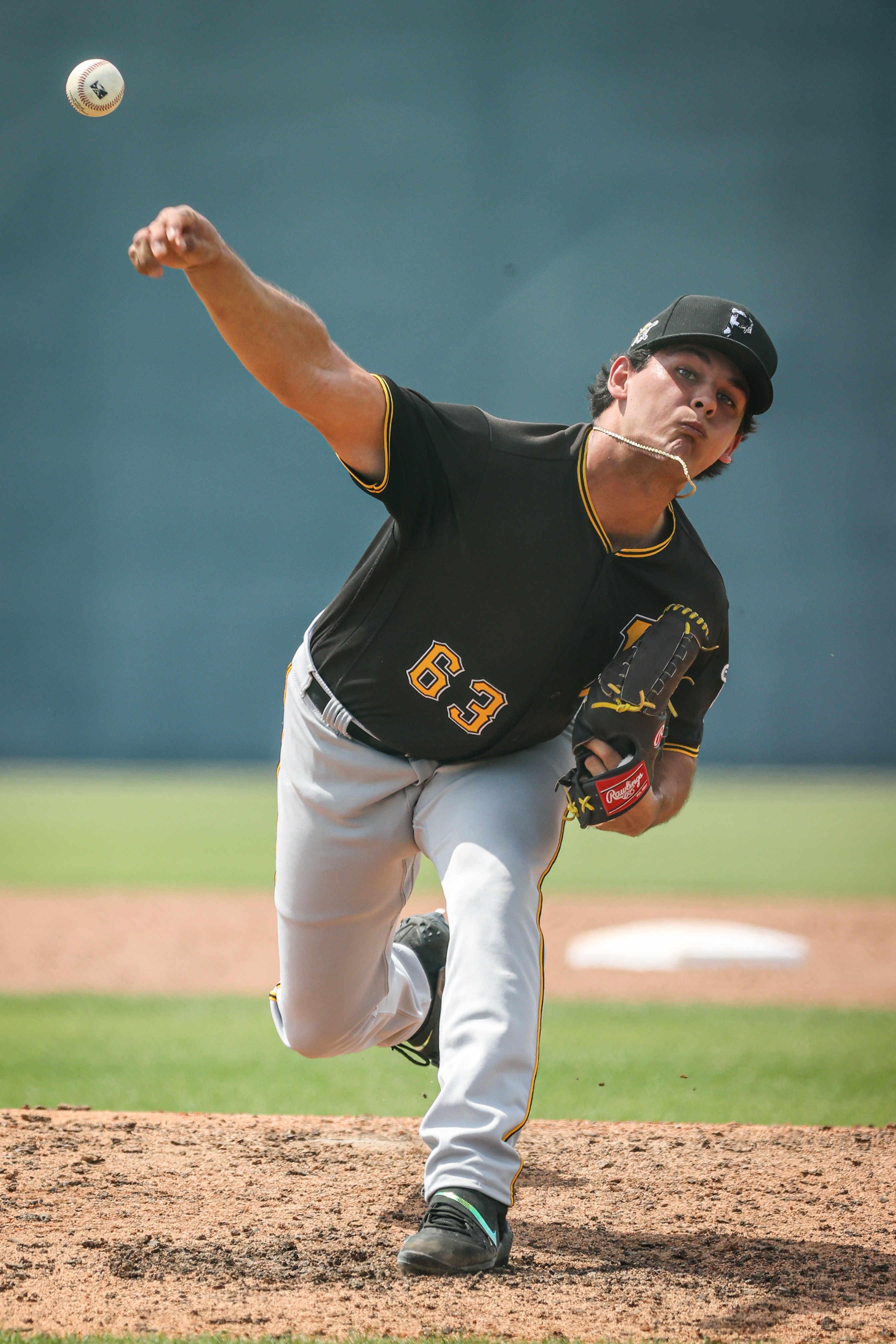 Tyler Glasnow improving delivery at camp