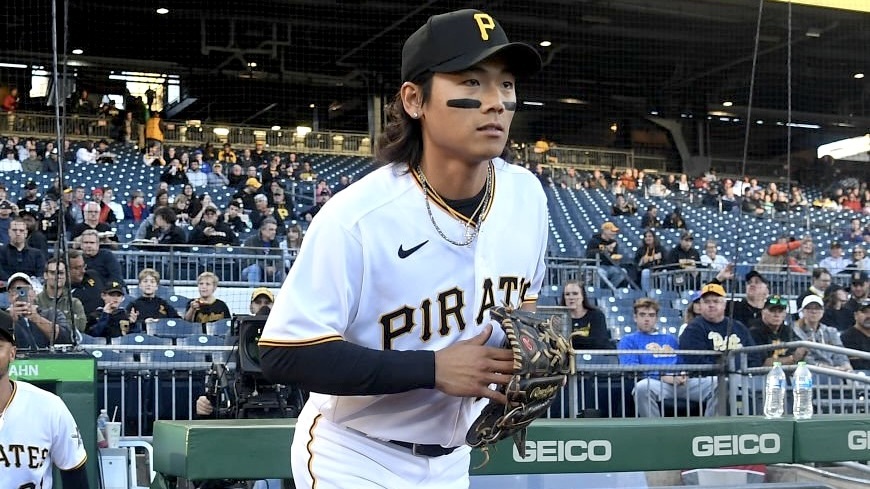 Pittsburgh Pirates: Ji-Hwan Bae Deserves a Chance Before Kevin Newman