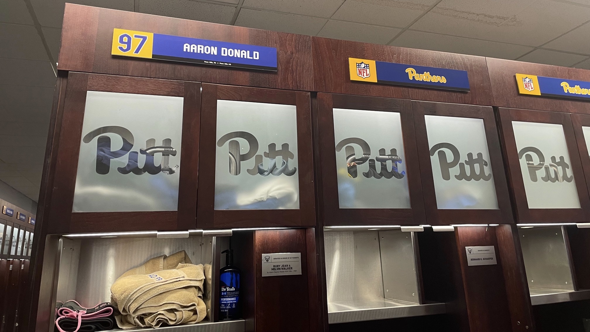 Aaron Donald makes historic 7-figure donation to Pitt football