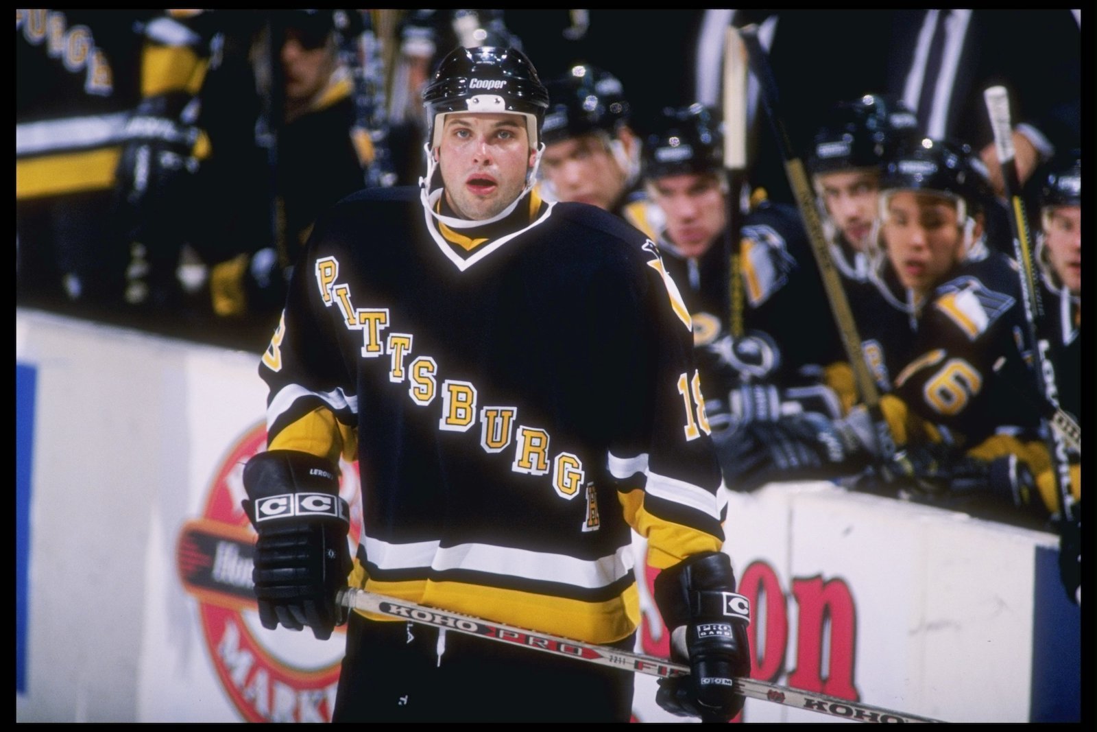 Where does the 'Reverse Retro' jersey rank among the Penguins' all-time  alternates - PensBurgh