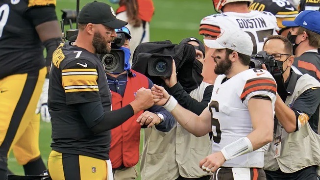 Ben Roethlisberger gets son a James Conner jersey for Christmas