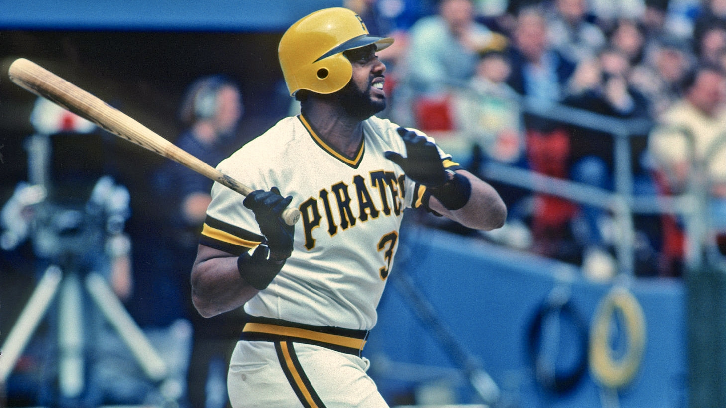 An interview with former Pirates slugger Al Oliver; appearing at