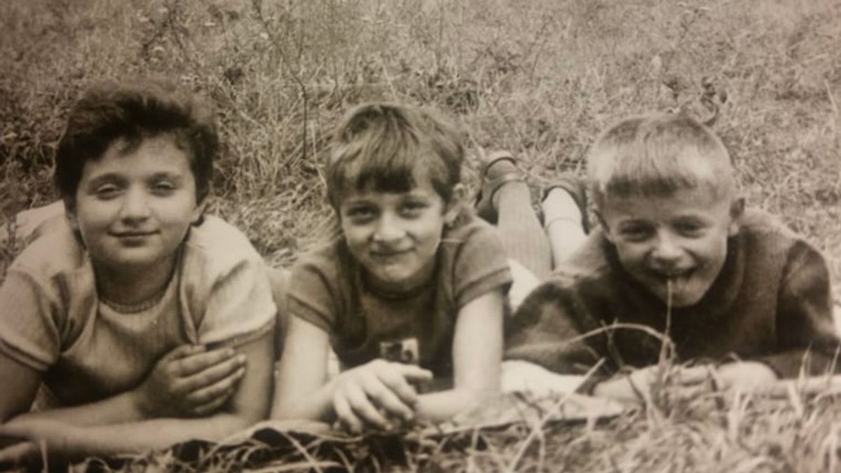 Zvezdana, Zorana and Dejan.
