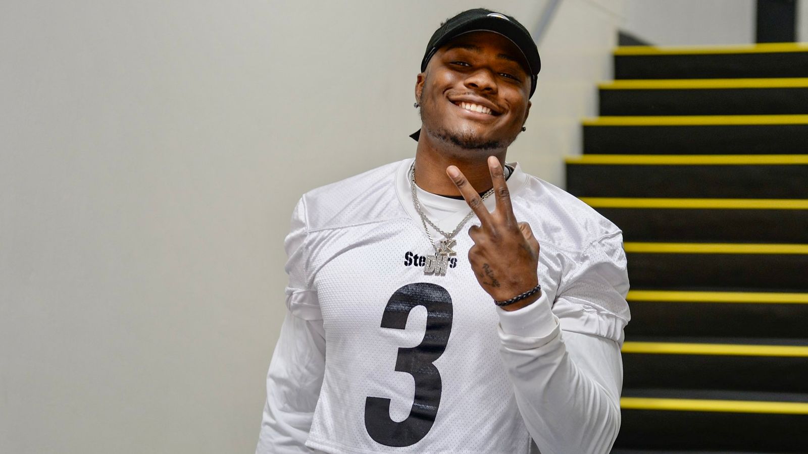 T.J. Watt, Urban Meyer, Joe Burrow, NFL world react to Dwayne Haskins'  death: 'The world lost a great person today'