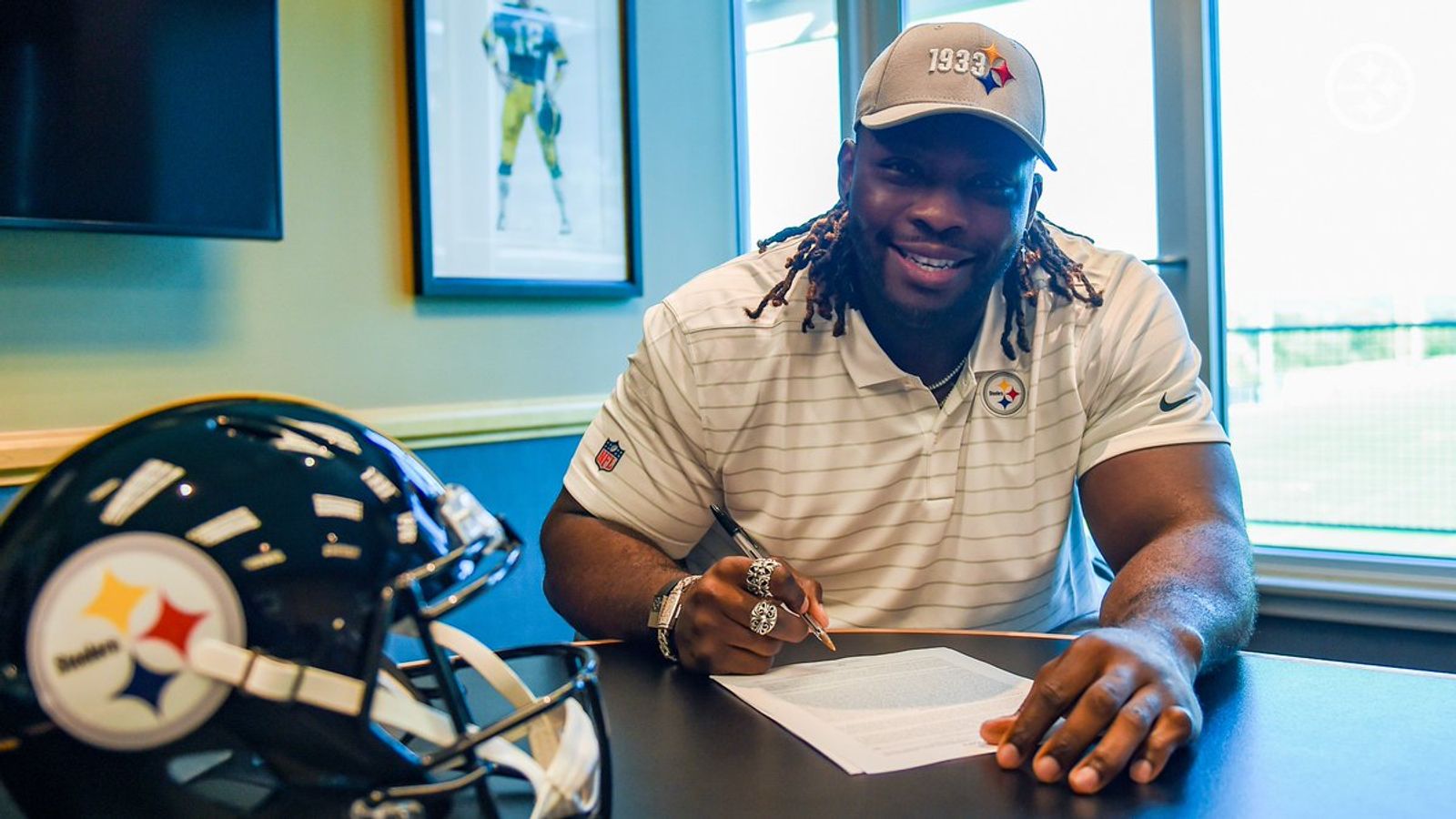 Larry Ogunjobi signs with Pittsburgh Steelers