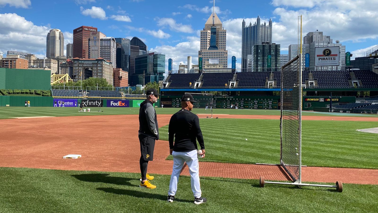 From Georgia to Pittsburgh, Pirates' Frazier and Steelers