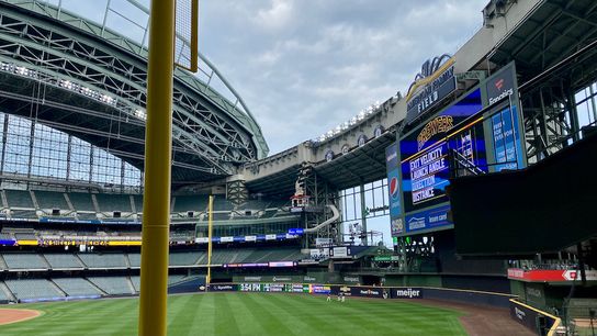 Final: Brewers 6, Pirates 2 taken in Milwaukee (Live coverage)