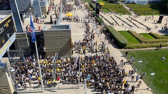 photoCaption-photoCredit