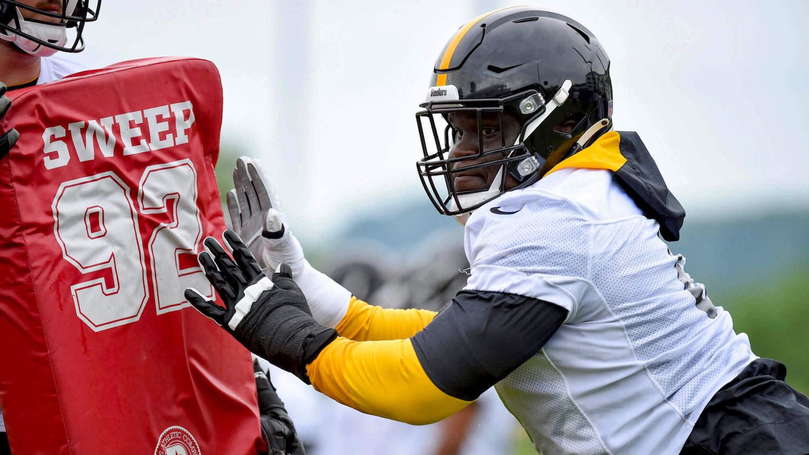 Joe Starkey: Steelers' defense still standing — but is it better