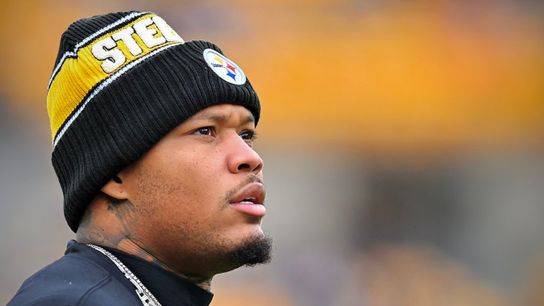 Analyzing the Steelers' favorable cap situation taken in Downtown. Photo by JOE SARGENT / GETTY