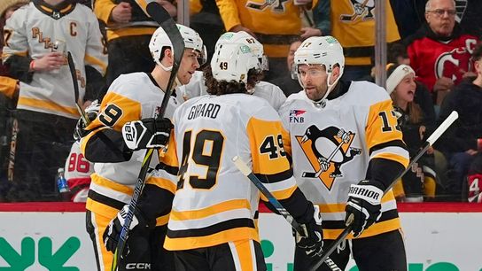 LIVE: Penguins 3, Devils 2, second intermission taken Newark, N.J.