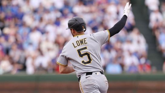 Lowe bombs two more in Pirates' loss taken in Chicago. Photo by GETTY