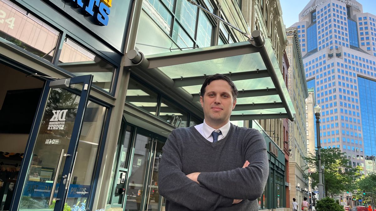 Matthew Baldwin in front of 224 Fifth Avenue, Downtown.