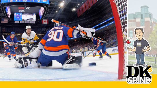 DK: Islanders, Penguins' demons being slain taken in Elmont, N.Y.. Photo by PHOTO: GETTY