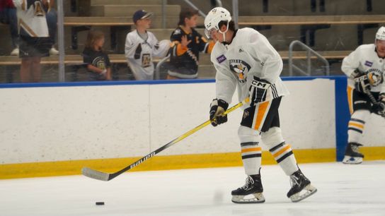 Brayden Yager in the Prospects Challenge in Buffalo, N.Y.