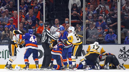 Kovacevic: Anyone seriously still think these Penguins aren't tough? taken in Uniondale, N.Y. (DK'S GRIND)
