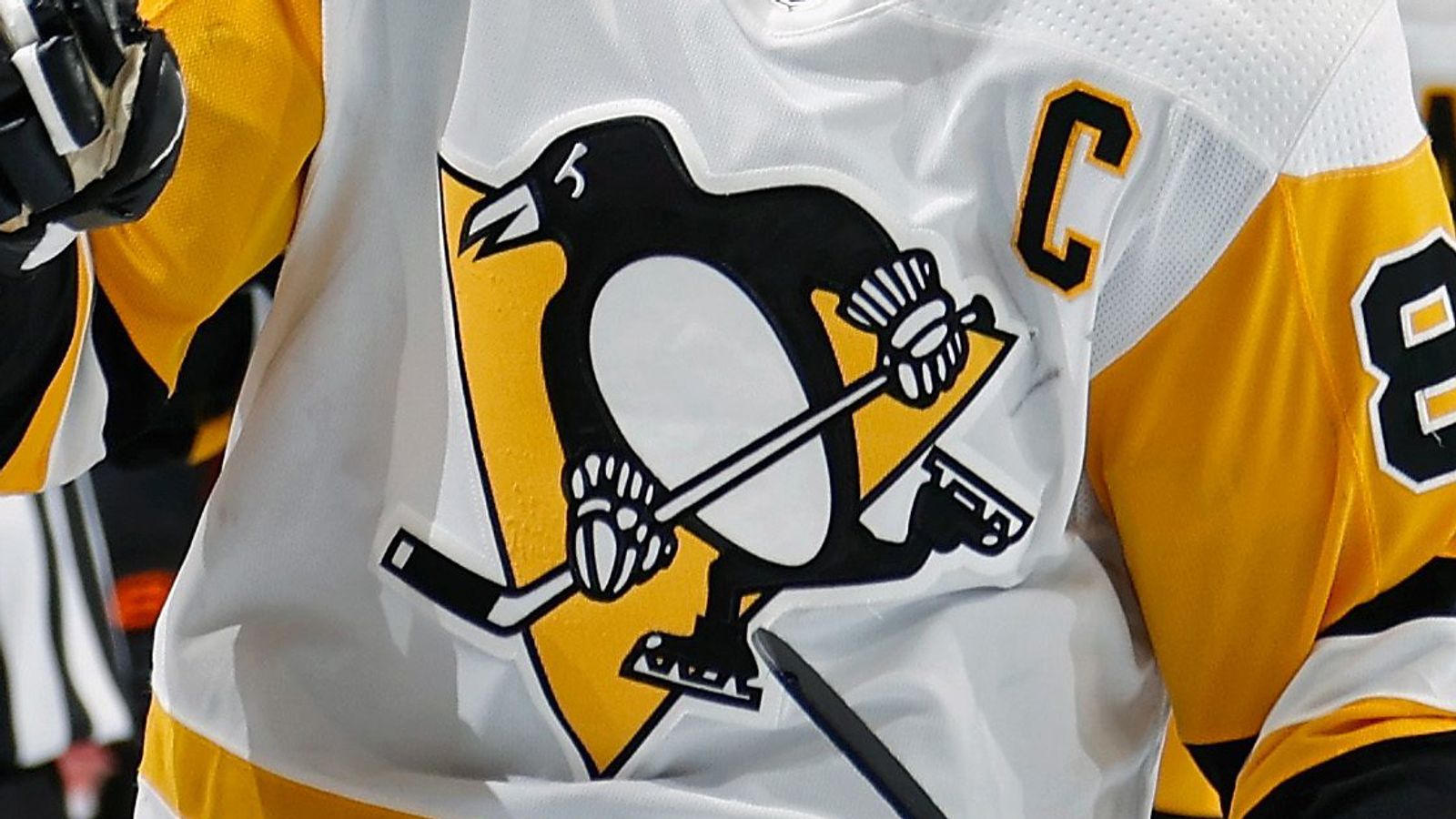 Penguins jersey concept inspired by the Steelers jersey : r/penguins