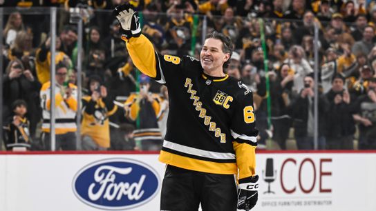 Jagr's legacy honored where it's always belonged, in his 'second home' taken at PPG Paints Arena (Penguins)