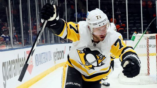 Investment in Carter keeps paying, many goals over taken in Uniondale, N.Y. (Penguins)