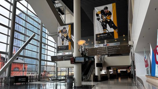 Penguins vs. Devils, 7:08 p.m. taken Uptown