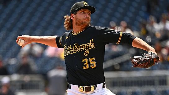 Ashcraft's 'best game' a needed bounce back taken Pittsburgh. Photo by JUSTIN BERL / GETTY