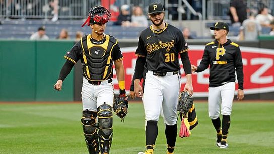 Extra Bases: Rodriguez exits game with finger laceration taken NORTH SHORE. Photo by JUSTIN K. ALLER / GETTY