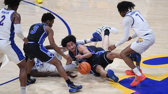 Crisan: This is why Carrington needs more seasoning ... and that's OK taken at Petersen Events Center (Pitt)