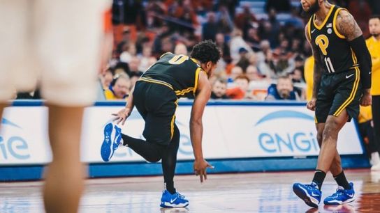 Cummings 'terrific' as Pitt holds off late charge from Syracuse taken in Syracuse, N.Y. (Pitt)
