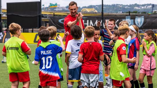 Former Liverpool captain would welcome link between Riverhounds, Reds taken in Downtown (Riverhounds)