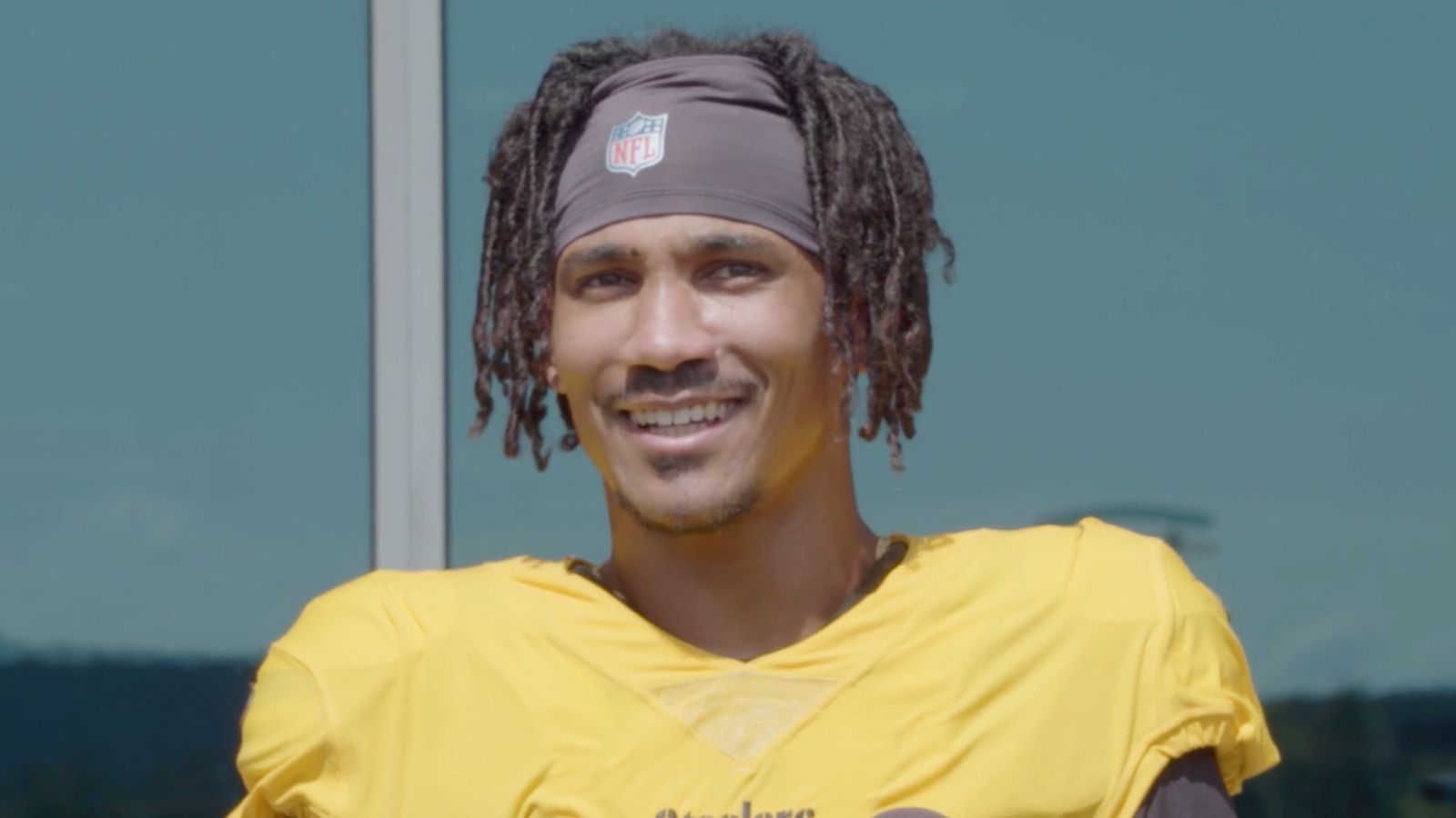 Ahkello Witherspoon happy to be starting over with the Steelers