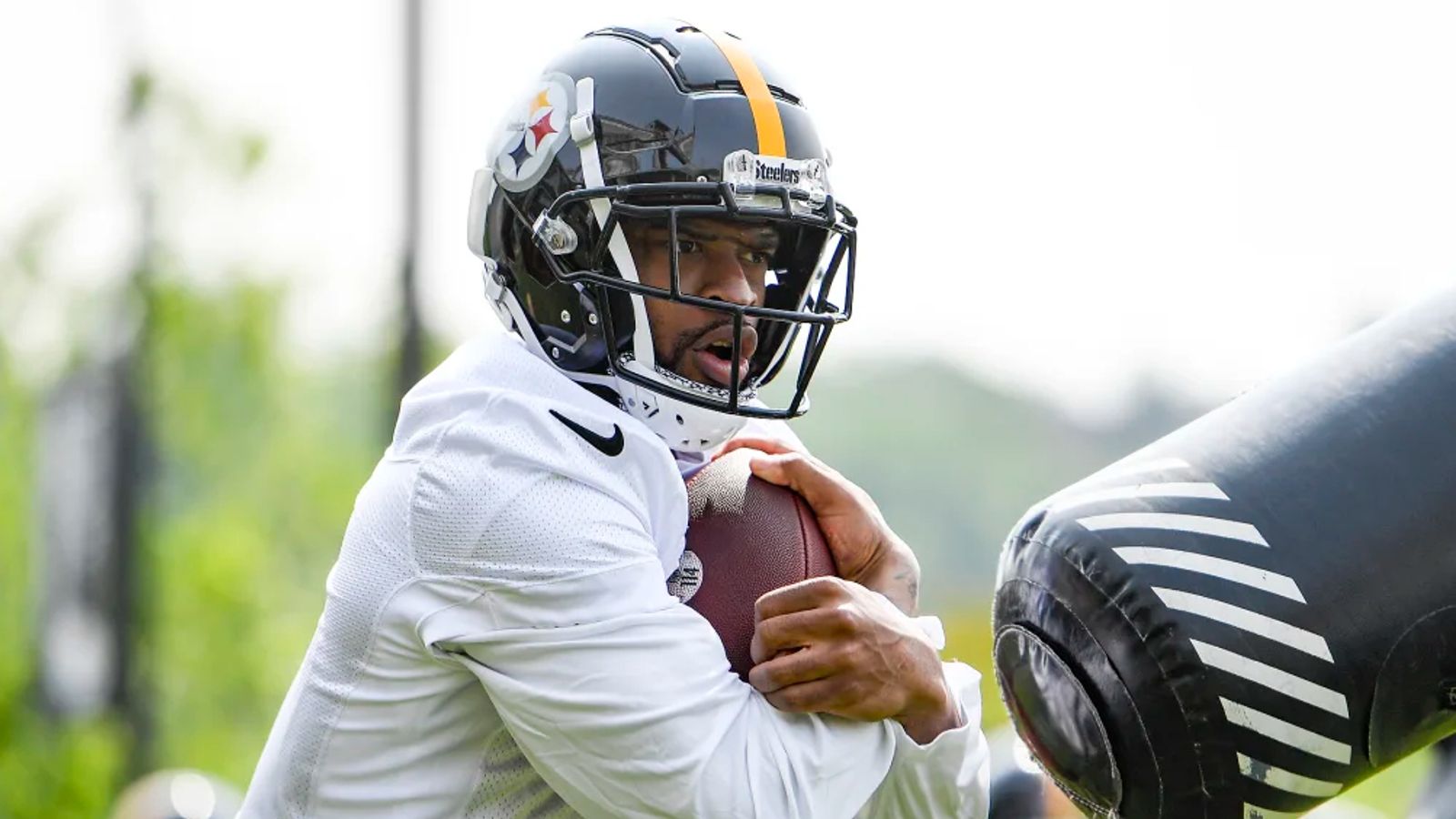 Steelers Training Camp: Day 1 – Pittsburgh: In Focus