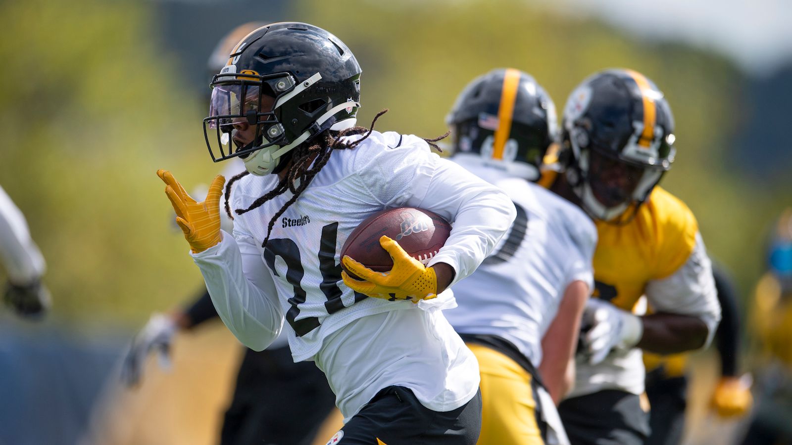 James Conner, Benny Snell, Anthony McFarland give Steelers options at RB