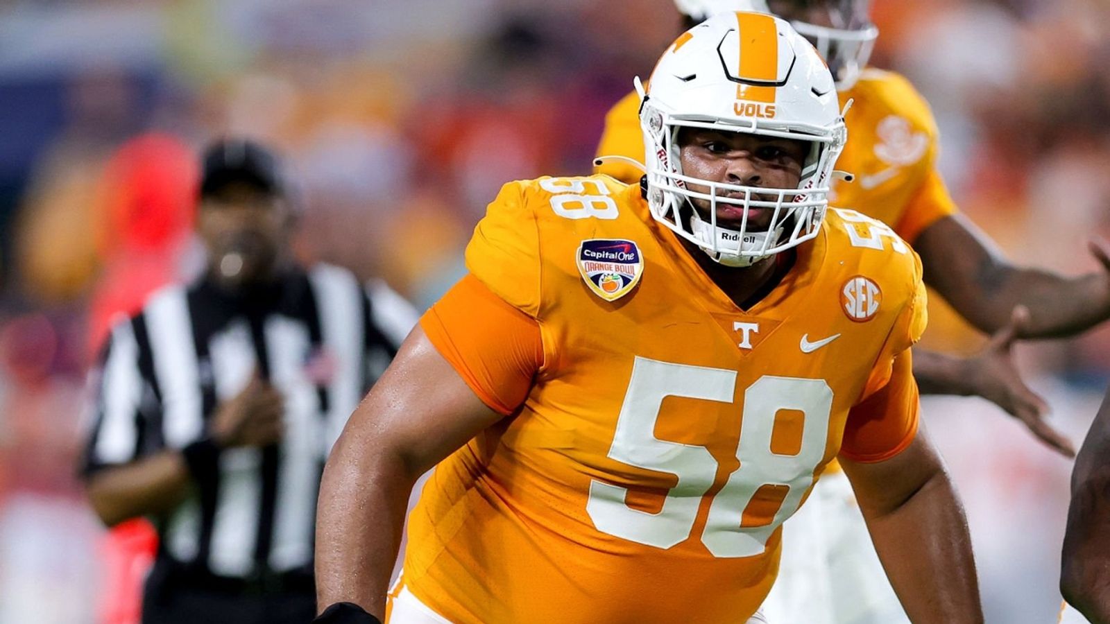 Steelers Hosting Likely First-Round Tackle on Pre-Draft Visit