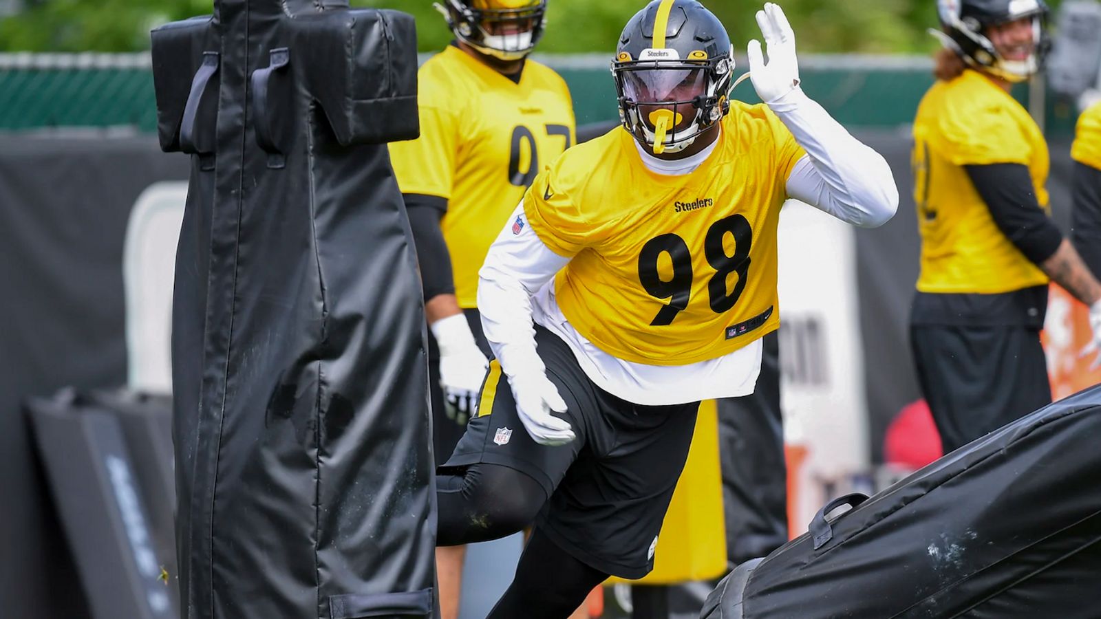 Williamson's War Room: DeMarvin Leal could be a big hit, or miss, for  Steelers