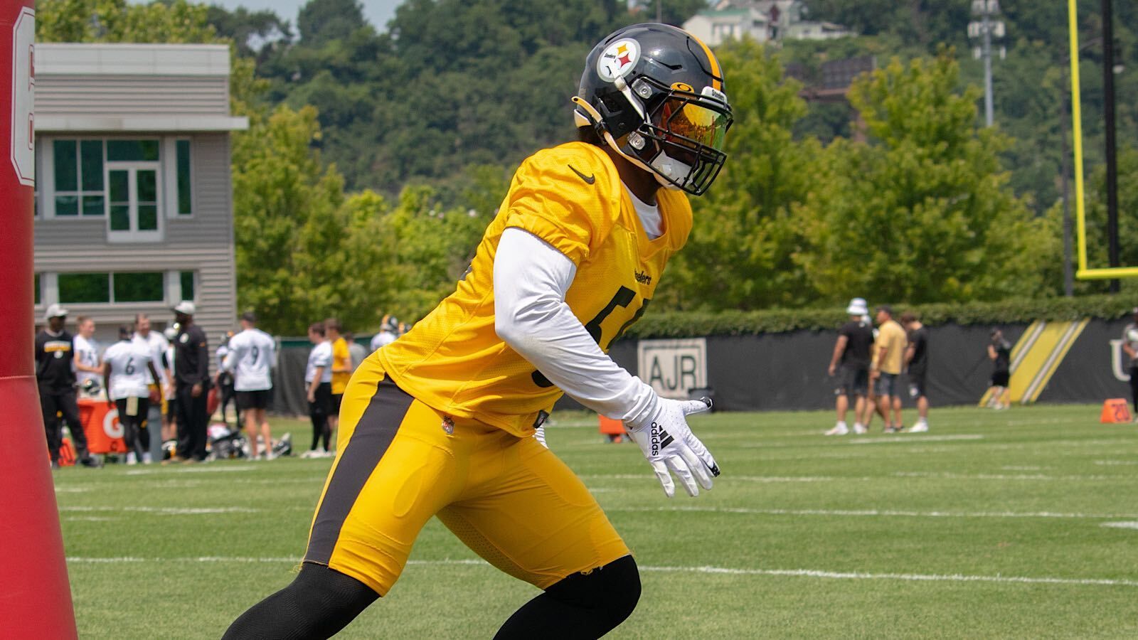 Steelers camp observations: T.J. Watt unblockable; a former Raven helps out