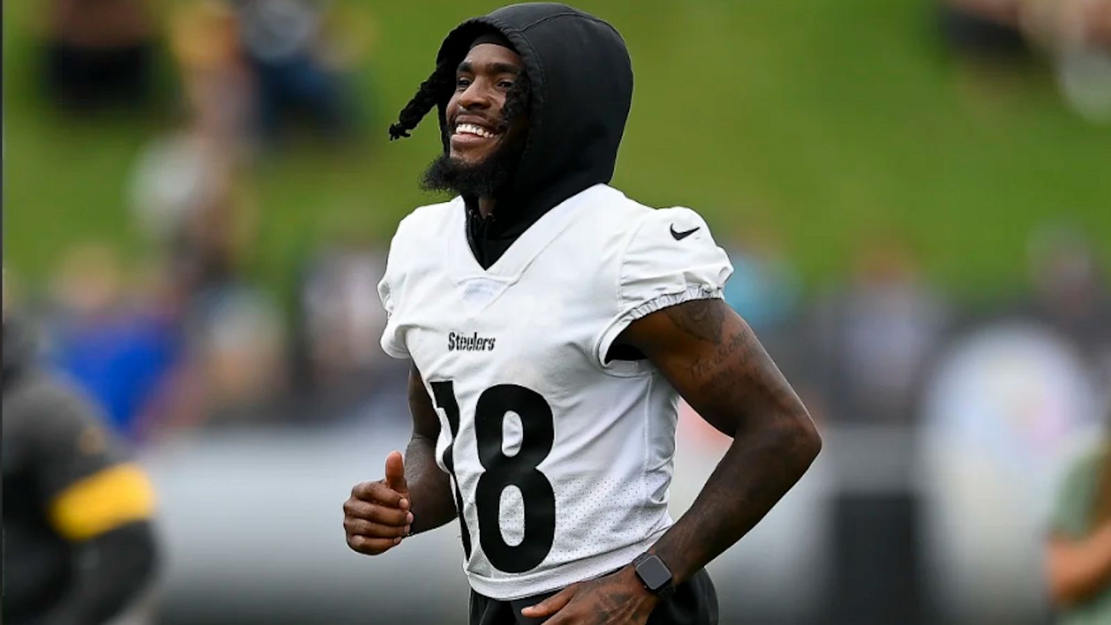 Report: Steelers WR Diontae Johnson out a 'few weeks'