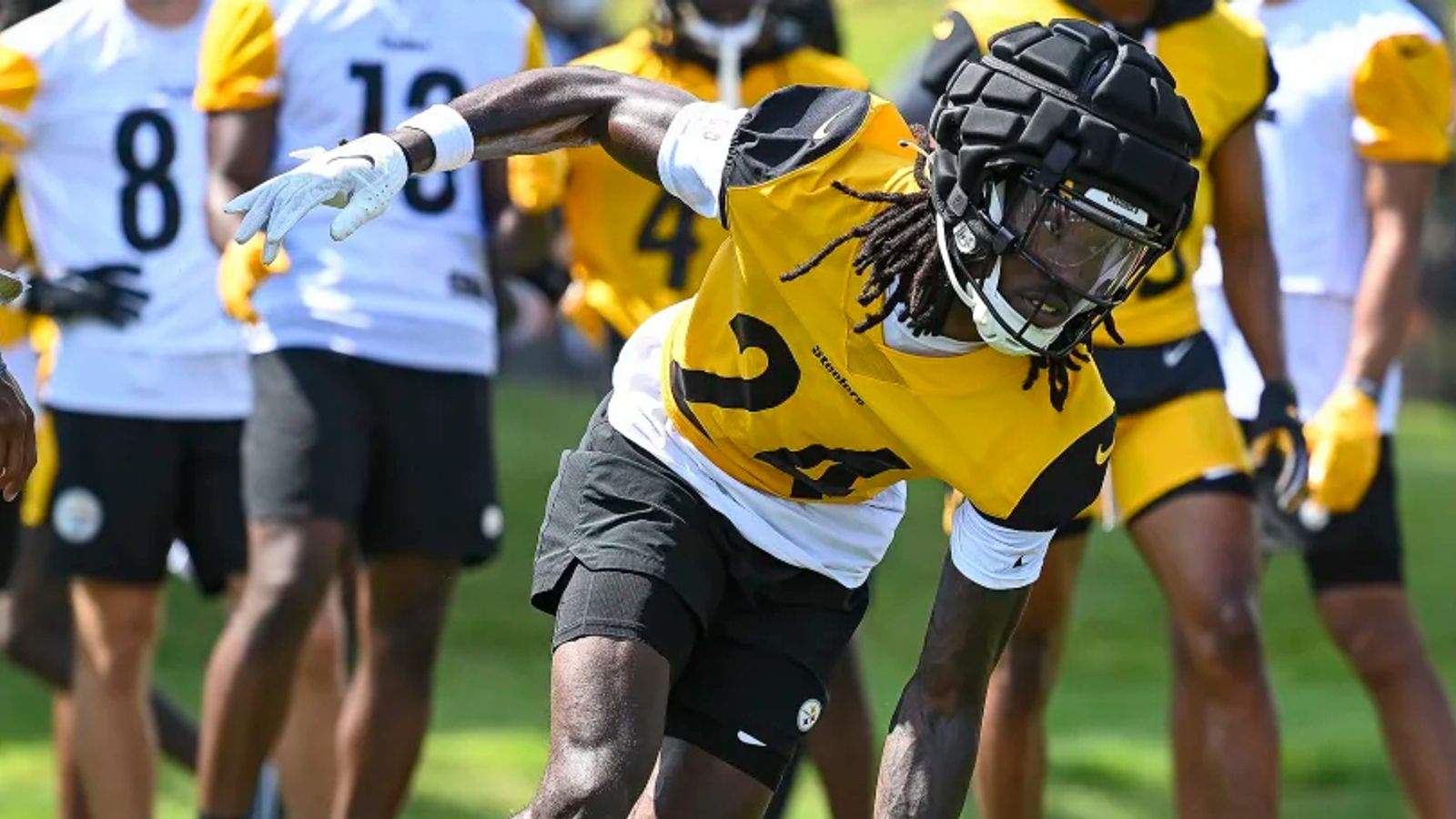 George Pickens makes incredible catch over Joey Porter Jr. in Steelers camp  - NBC Sports