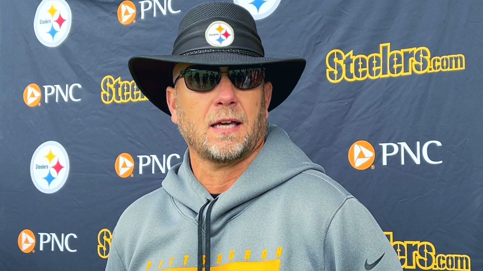 Steelers part ways with offensive coordinator Randy Fichtner, 2