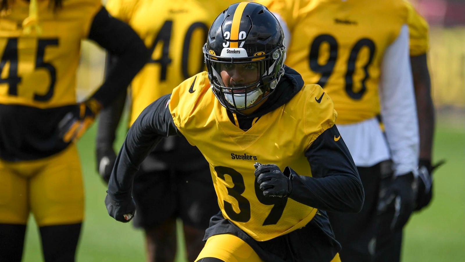 Steelers Minkah Fitzpatrick is transitioning into an All-Pro safety