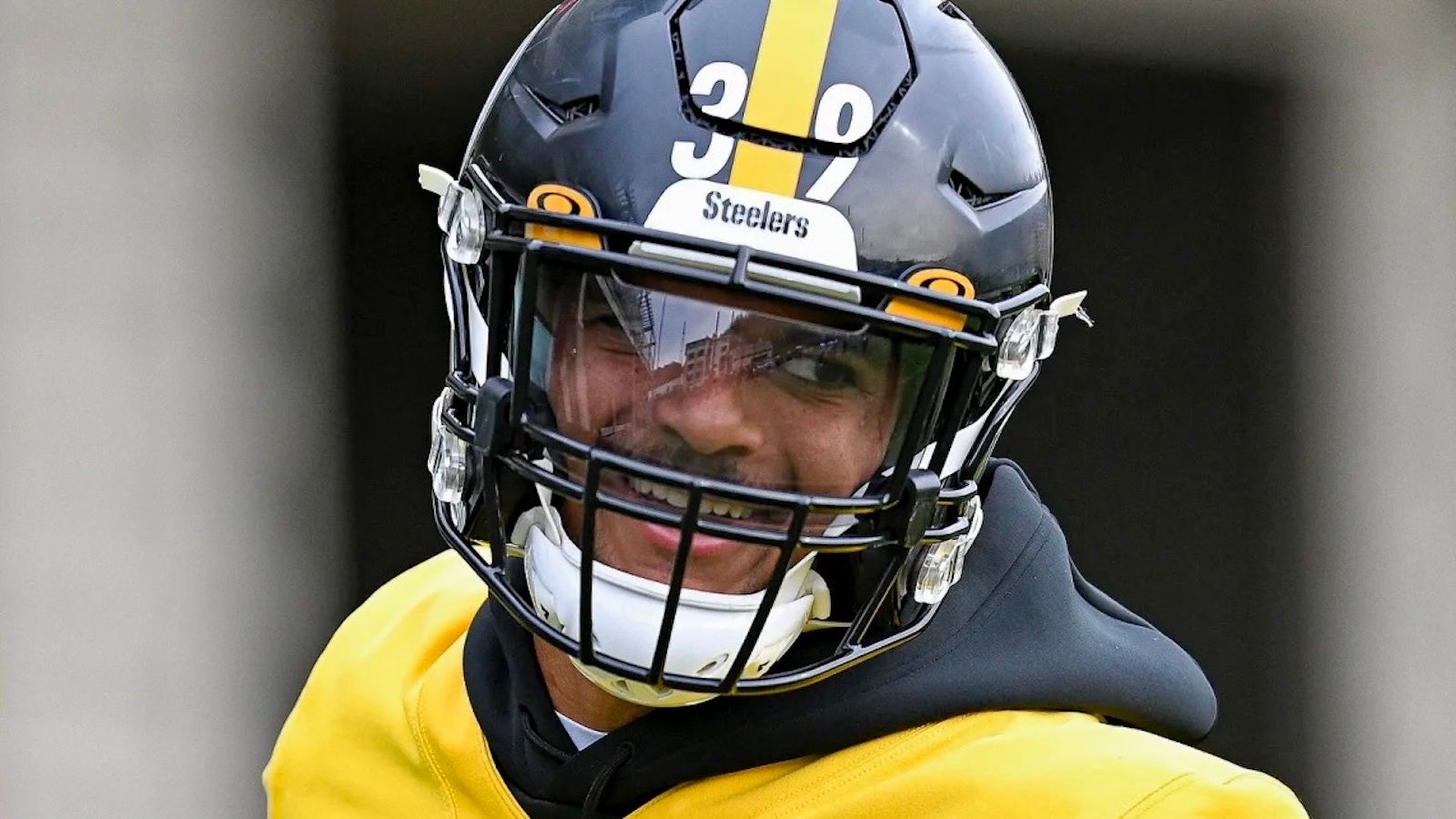 Damontae Kazee 'in a happy place' back with Steelers, expects to