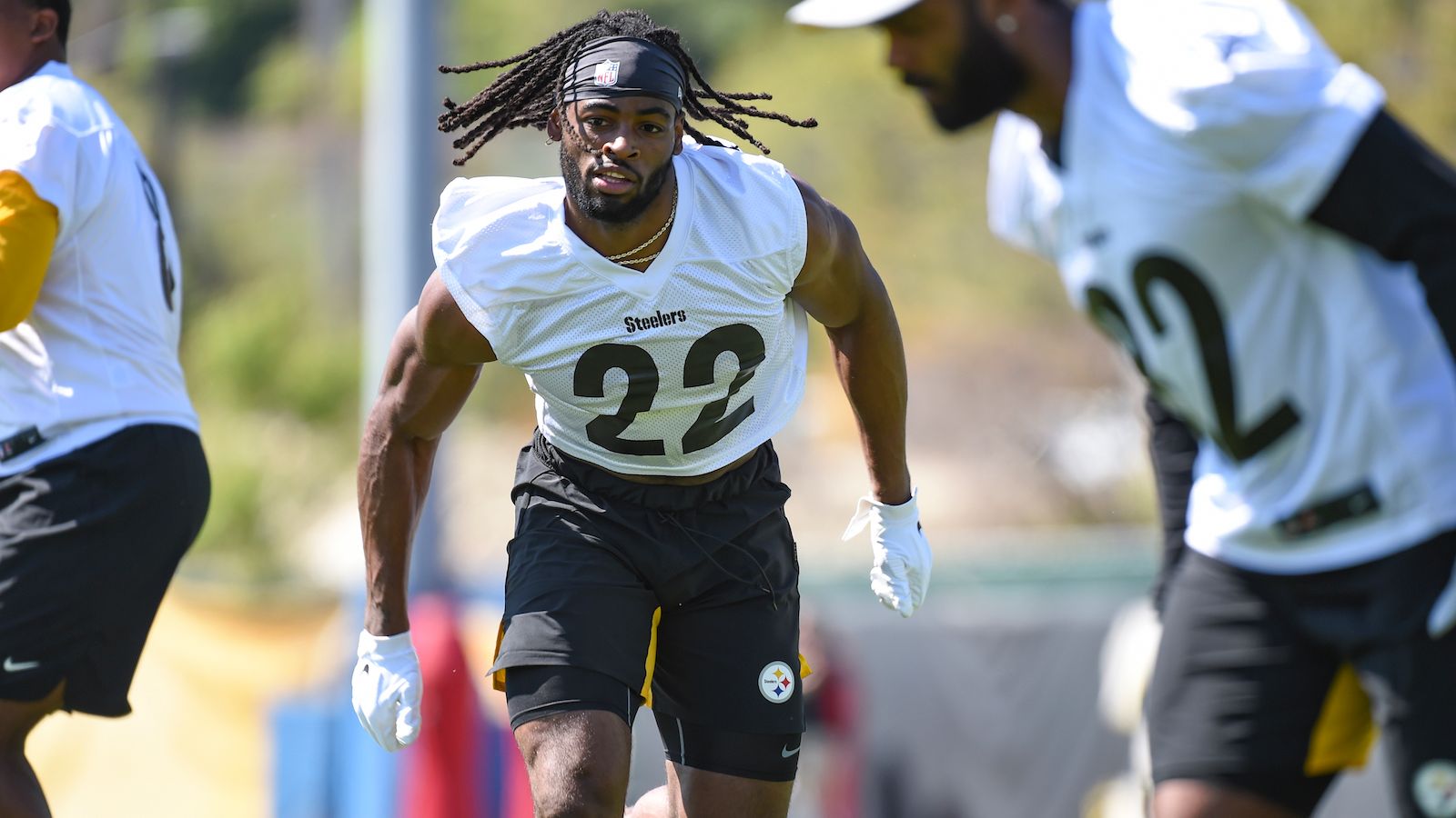 Najee Harris Snaps Back About His Recent Weight