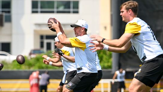 How Rodgers impacts quarterback outlook taken Pittsburgh. Photo by ALYSA RUBIN / STEELERS
