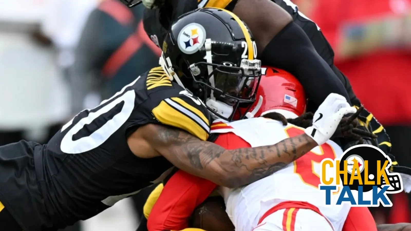 Chalk Talk: Defense is an absolute mess taken in Downtown. Photo by ALYSA RUBIN / STEELERS 