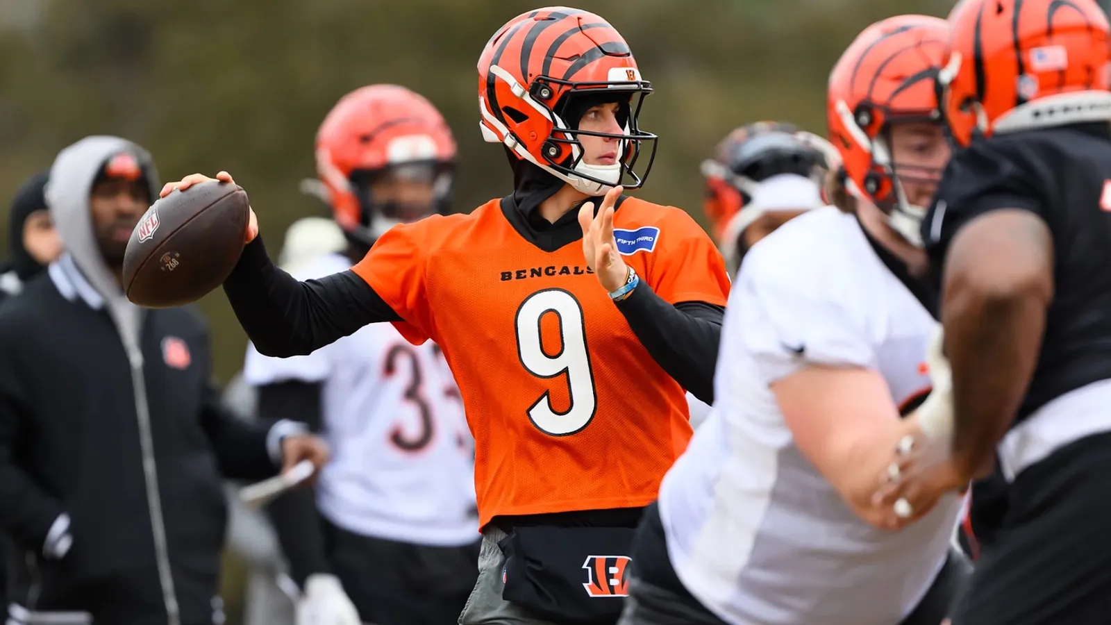 Steelers vs. Bengals: All about momentum now taken on the North Shore. Photo by GETTY