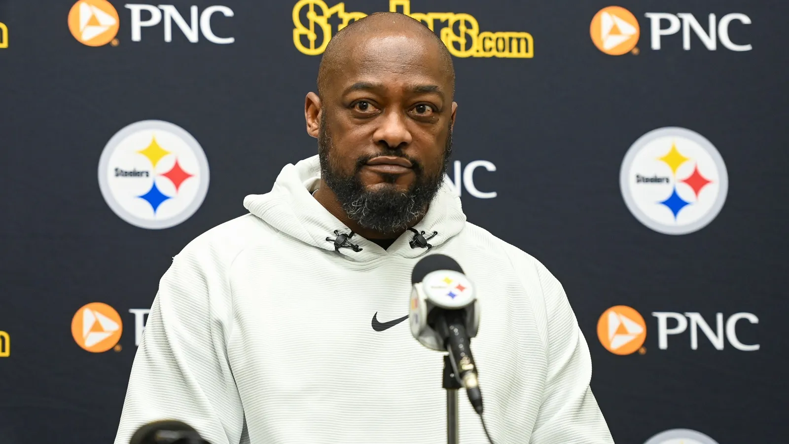 Transcript: Khan, Tomlin preview this week's NFL Draft for Steelers taken on the South Side. Photo by KARL ROSER / STEELERS