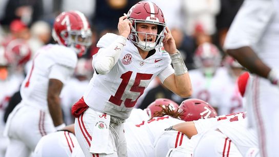 Source: Steelers meet with Simpson taken in Indianapolis (Top story). Photo by GETTY