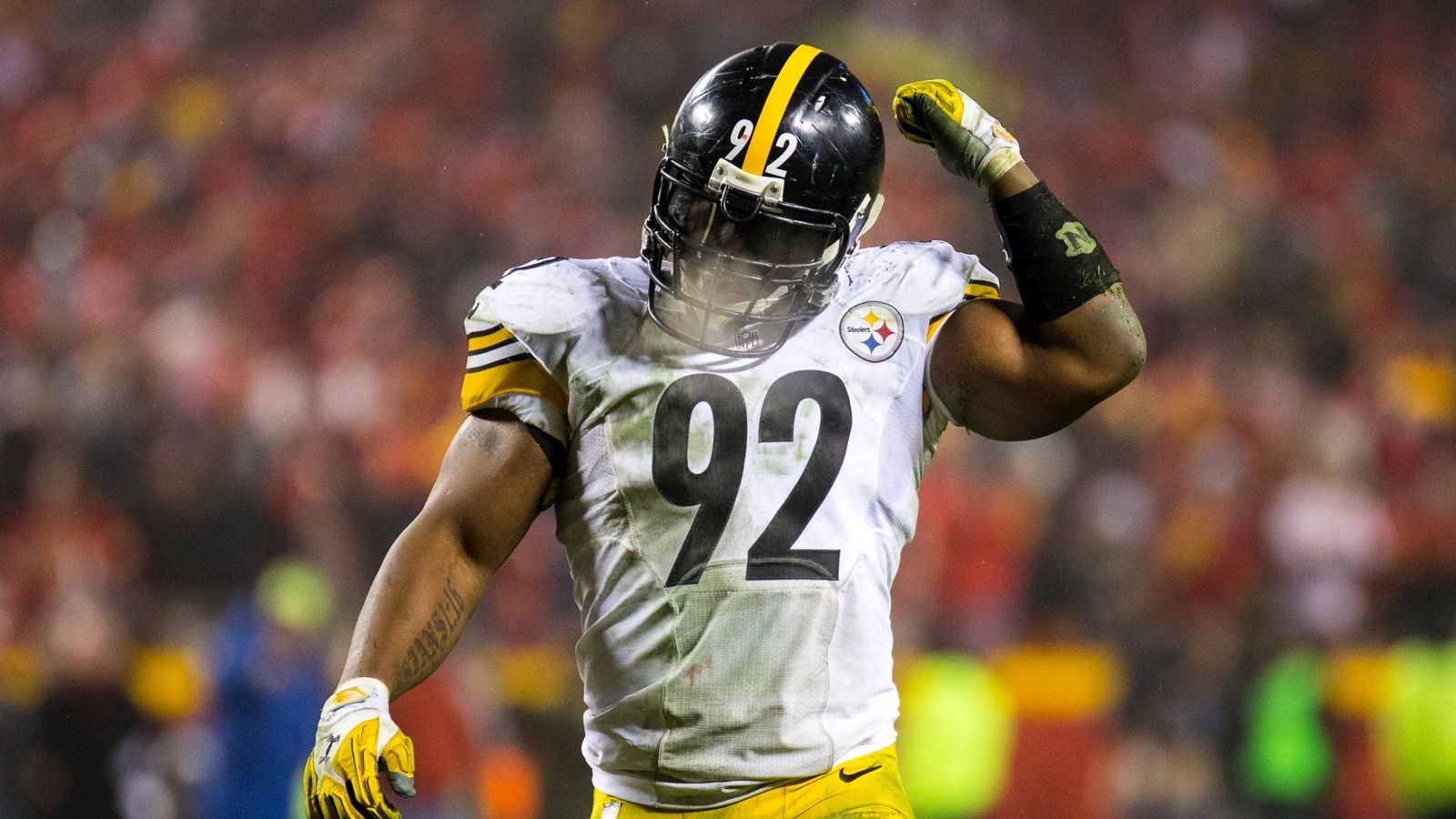 At 38, Steelers' James Harrison is still going strong