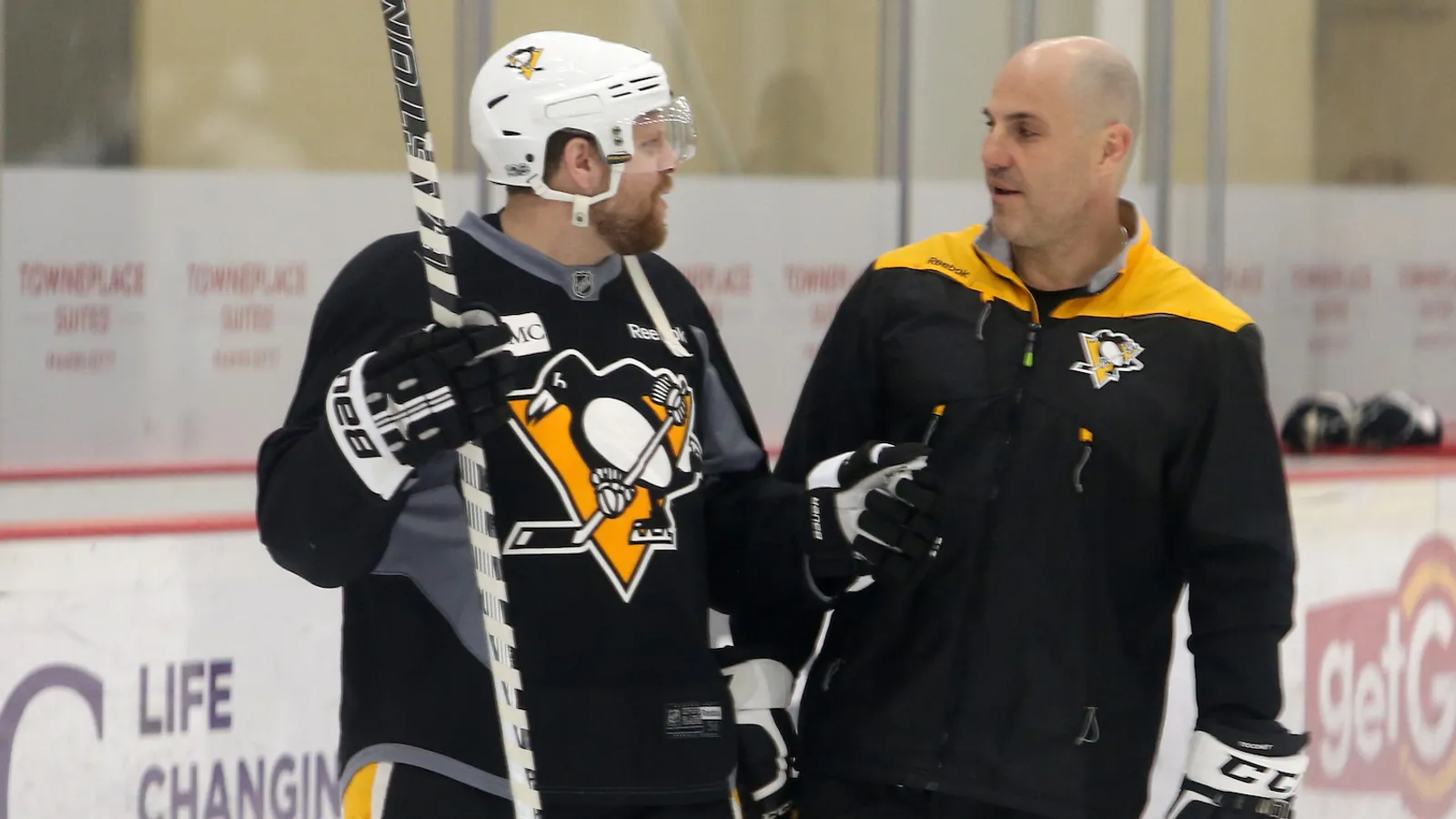 Podcast: Tocchet on Spittin' Chiclets taken at PPG Paints Arena (Courtesy of Point Park University)